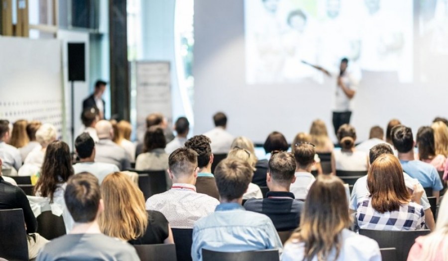 Organizacja konferencji - krok po kroku